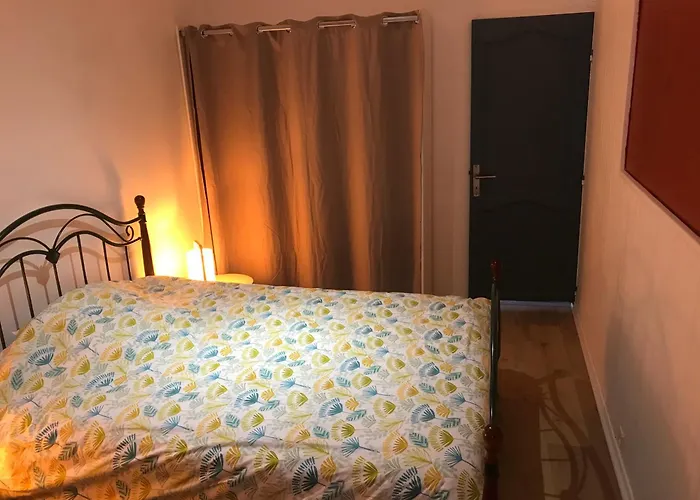 Joli Appartement Calme A Binic Dans Rue Pietonne
